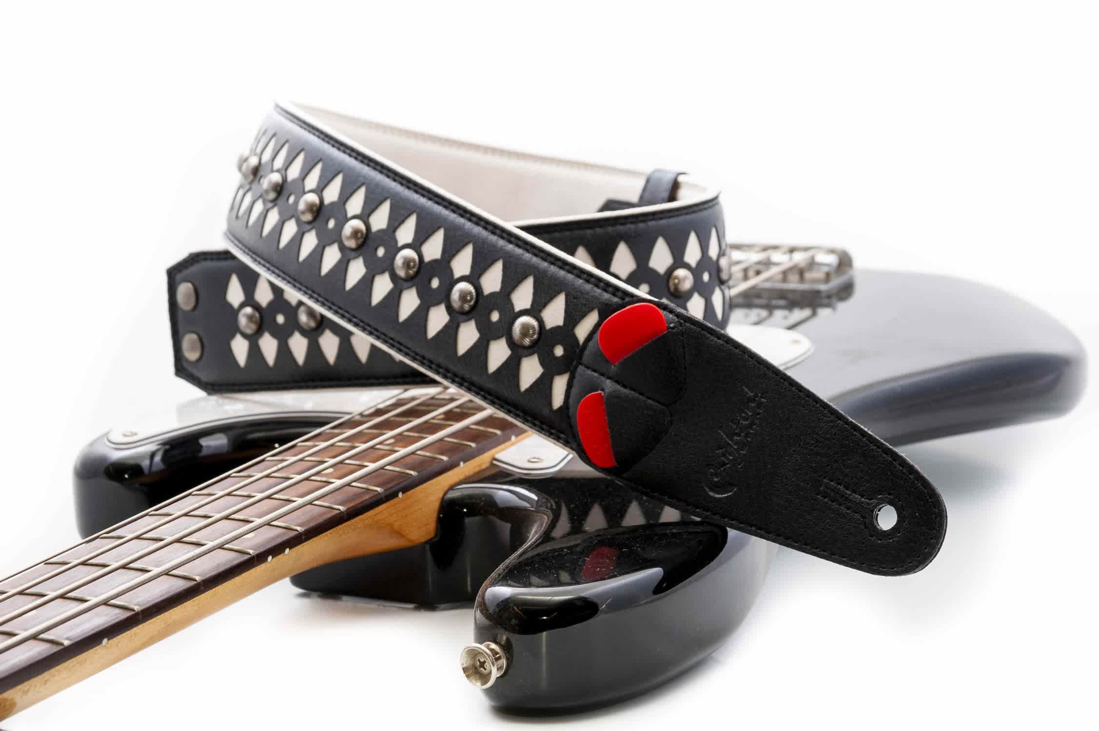 Right-On ARMOUR-WHITE Guitar Strap